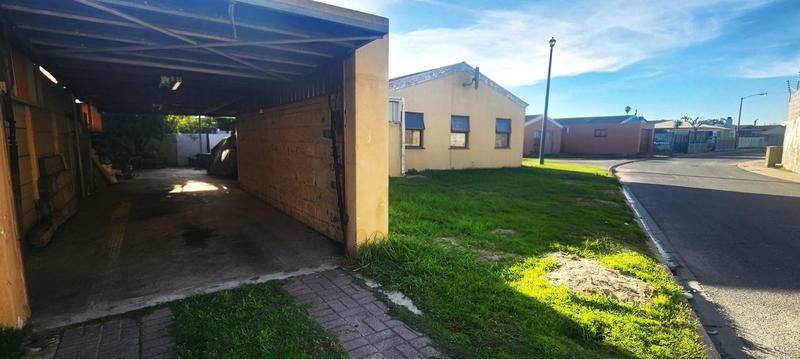 3 Bedroom Property for Sale in Silversands Western Cape